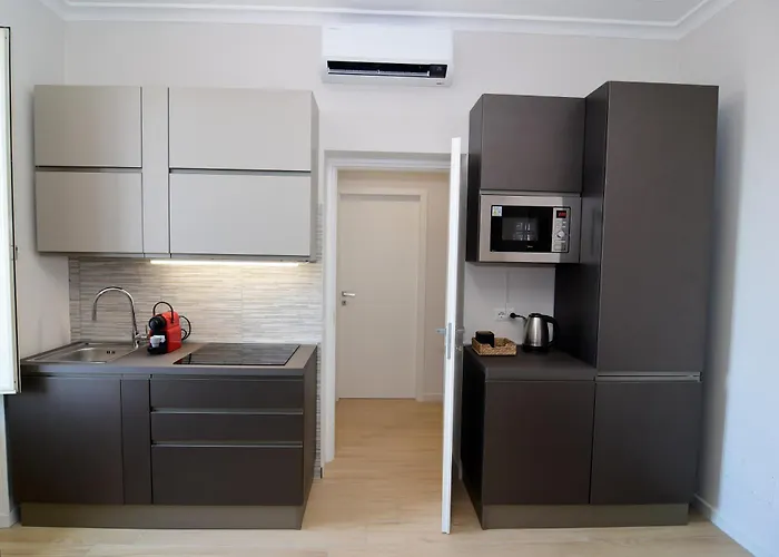 San Giovanni Apartment *